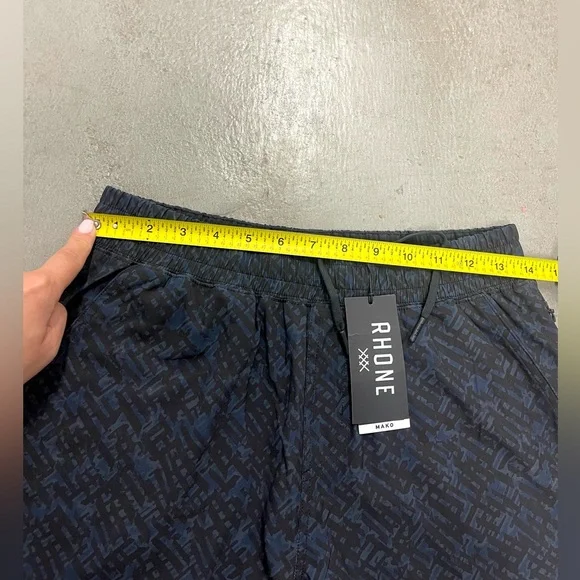 NWT Men’s RHONE Mako 7” Shorts Unlined Navy Black Training Gym Workout Athletic - Picture 7 of 7